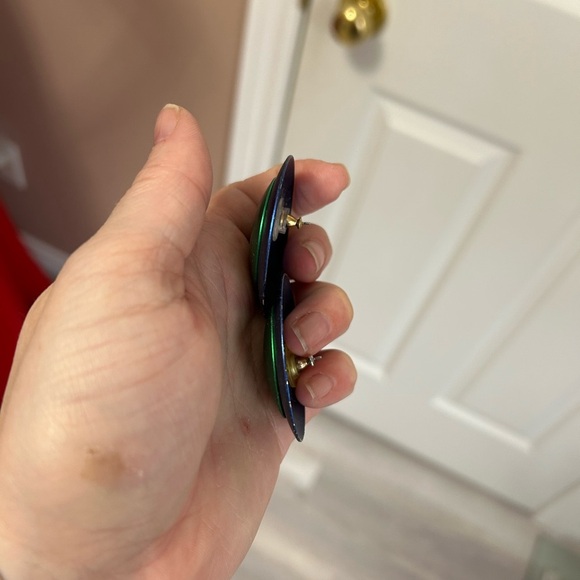 4/$100 retro 1980 Blue and Green Round stud earrings 😊 - Picture 6 of 7